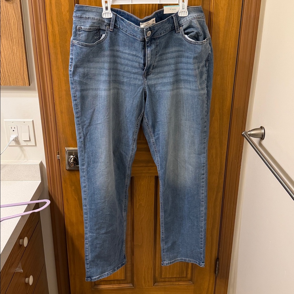 NWT 20W Maurice’s Classic Straight light denim jeans